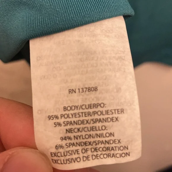 NWT New NFL Miami Dolphins Women's Aqua Green Long Sleeve Top Size Medium - Picture 6 of 6